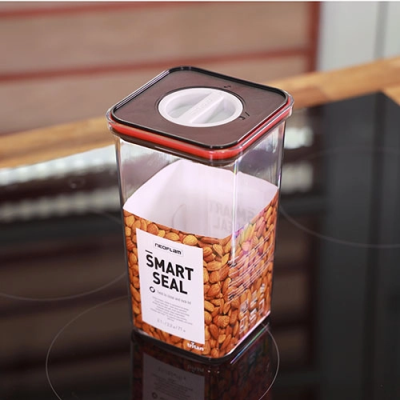 Hộp vuông Tritan Smart Seal 2.1l